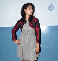 Manvi Independence Flat - एस्कॉर्ट in New Delhi