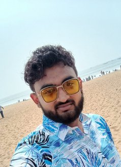 Saheb - Male एस्कॉर्ट in Kolkata Photo 1 of 1