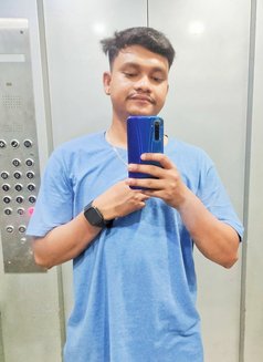 Amit - Male எஸ்கார்ட் in Pune Photo 1 of 4