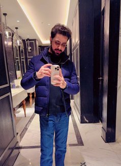 Perfection - Male escort in New Delhi Photo 1 of 3