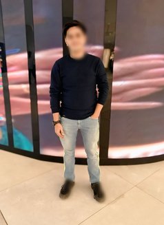 TOP FOR EVERYONE. - Male एस्कॉर्ट in Mumbai Photo 3 of 4