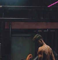 Pravn - Male எஸ்கார்ட் in Chennai