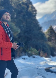 Akashmrleo - Male escort in Bangalore Photo 1 of 6