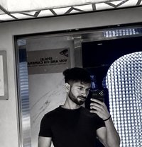 Harry - Male escort in New Delhi