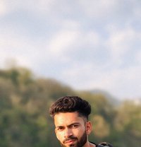 Harry - Male escort in New Delhi