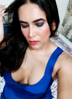 Pearly - Transsexual escort in Bangalore Photo 6 of 7