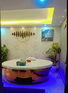 Russian Escort in Vasant Kunj - एस्कॉर्ट in New Delhi Photo 12 of 13