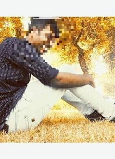 Sharmariyub - Male escort in New Delhi Photo 3 of 4