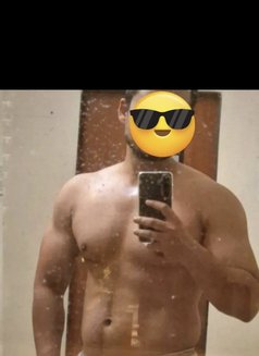 Topperc - Male escort in Navi Mumbai Photo 1 of 3