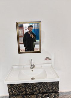 John Martin - Male एस्कॉर्ट in New Delhi Photo 4 of 4