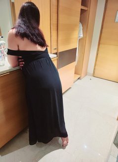 South Indian Actress Models Available - escort in Hyderabad Photo 10 of 13