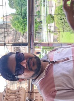 Mishra Ji - Male escort in New Delhi Photo 3 of 4