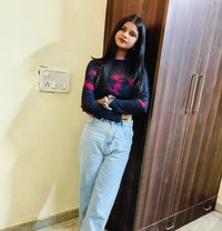 Loghil - ఎస్కార్ట్ in Bangalore