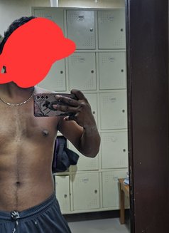 Gourav - Male escort in Gurgaon Photo 1 of 2