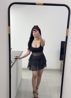 Russian Escorts in the Park Hotel Delhi - escort in New Delhi Photo 1 of 4