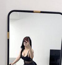 Russian Escorts in the Park Hotel Delhi - एस्कॉर्ट in New Delhi