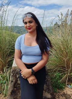 Transexual Coimbatore Kajal - Transsexual escort in Coimbatore Photo 3 of 5