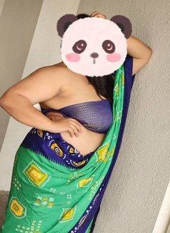 Namita indipendent aunty - वयस्क कलाकार in Pune Photo 1 of 1