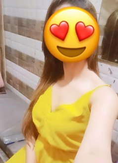 Siya - escort in New Delhi Photo 6 of 6
