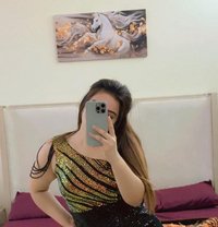 Call Girls Gaur City Mall Greater Noida - escort in Noida