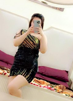 Call Girls Gaur City Mall Greater Noida - एस्कॉर्ट in Noida Photo 6 of 6
