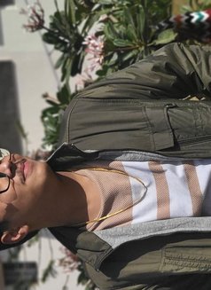 Wade - Male escort in Surat Photo 1 of 2