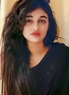 Kulvir Kaur - எஸ்கார்ட் in Chandigarh Photo 1 of 1