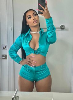 Miah - এস্কর্ট in Mumbai Photo 3 of 3