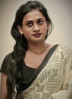 Kirti - Transsexual escort agency in Candolim, Goa Photo 8 of 16