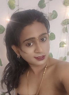 Kirti - Transsexual ఎస్కార్ట్ ఏజెన్సీ in Hyderabad Photo 1 of 5