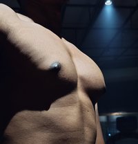 Gentleman Muse | 100% Comfort Assured - Male எஸ்கார்ட் in Mumbai