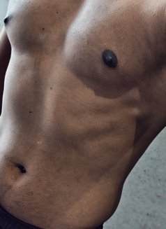 Gentleman Muse | 100% Comfort Assured - Male एस्कॉर्ट in Mumbai Photo 5 of 5