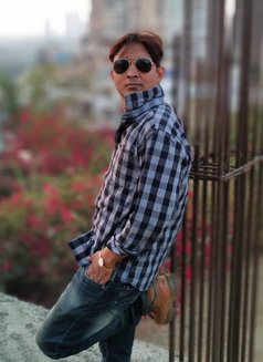 Ca topper - Male massage in Mumbai Photo 3 of 4