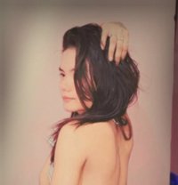 Angle Independe Girl Real Meet & Web Cam - एस्कॉर्ट in New Delhi