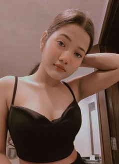 Rahi High Class Girl - एस्कॉर्ट in Bangalore Photo 1 of 3