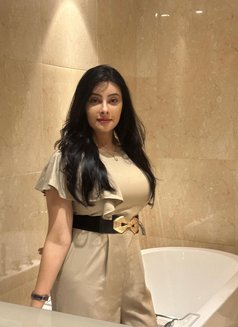 Kritika - ఎస్కార్ట్ in Hyderabad Photo 2 of 2