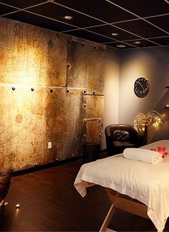 Paradiseon Spa = Bangkok Style Massage - escort in Hyderabad Photo 12 of 13