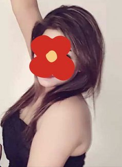 Tani - escort in Mumbai Photo 3 of 4