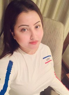 Sonam Sharma - எஸ்கார்ட் in Gurgaon Photo 2 of 2