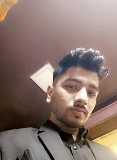 Viper - Male এস্কর্ট in Navi Mumbai Photo 1 of 3