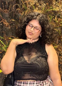 Isha - escort in Mumbai Photo 1 of 2