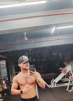 Soyab X Khan - Male বয়স্ক পারফর্মার in Ahmedabad Photo 3 of 6