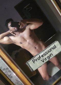 Black Monk - Male ఎస్కార్ట్ in Hyderabad Photo 7 of 10