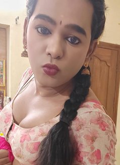 Shemale Chennai Madipakkam - Transsexual escort in Chennai Photo 2 of 5