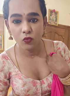 Shemale Chennai Madipakkam - Transsexual escort in Chennai Photo 3 of 5