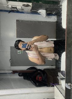 Vivank - Male বয়স্ক পারফর্মার in Mumbai Photo 2 of 2