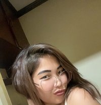 Luella - escort in New Delhi