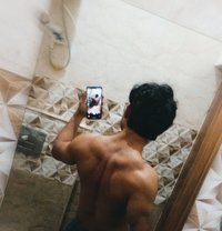 Vicky - Male எஸ்கார்ட் in New Delhi