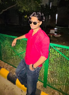 Vicky - Male ఎస్కార్ట్ in New Delhi Photo 3 of 3