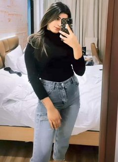 Riya Sharma - এস্কর্ট in Gurgaon Photo 1 of 3